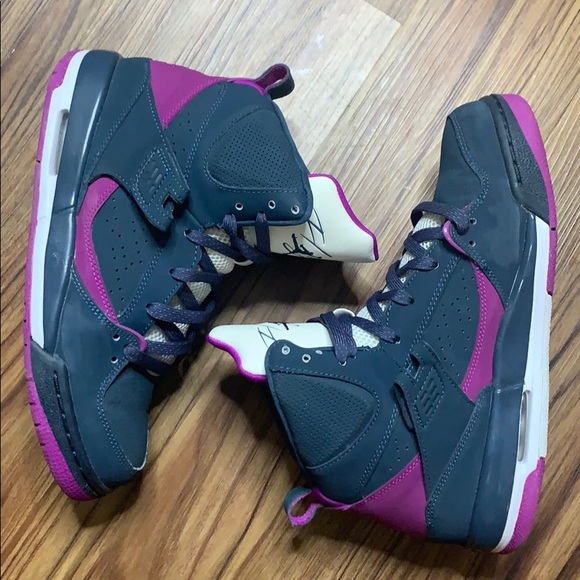 Air Jordan Flight 45 - Picture 3 of 9